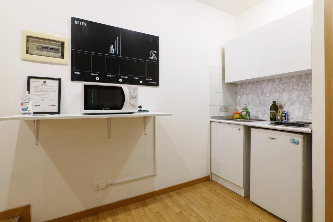 Cadorna Apartments Милан Экстерьер фото